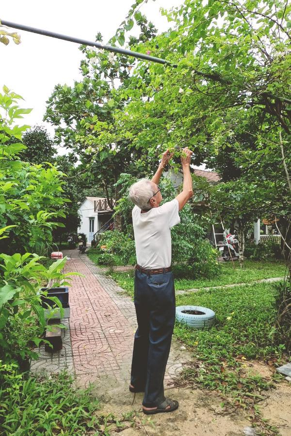 Vườn Nhà Ngoại Garden *