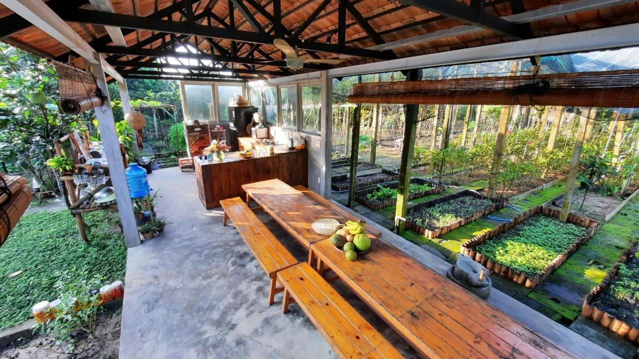 Ở trọ Vườn Nhà Ngoại Garden *